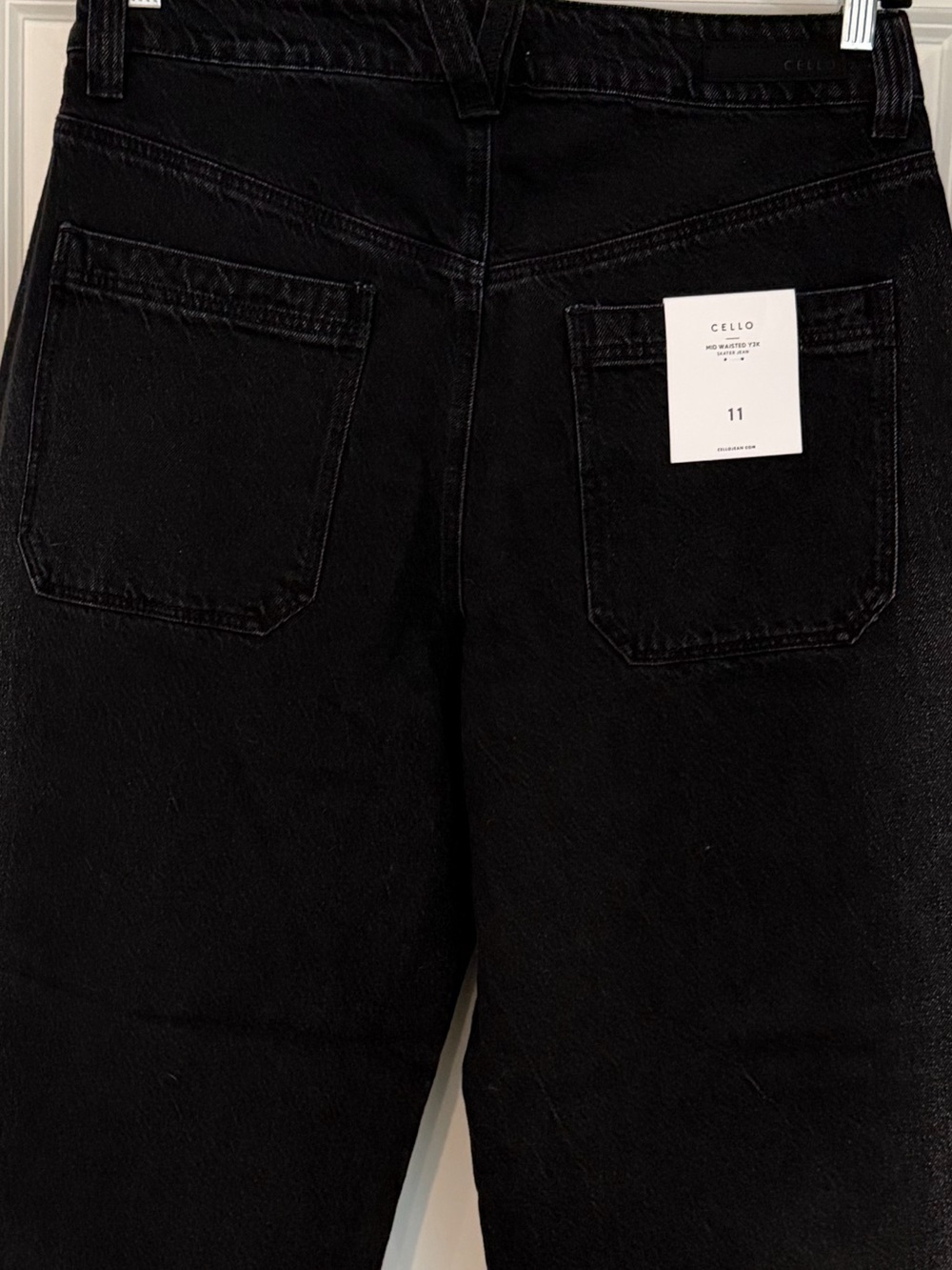 Cello Wide Leg Skater Jeans Women’s Size 11 Black Ombre Wide Belt Loops New - Picture 9 of 16